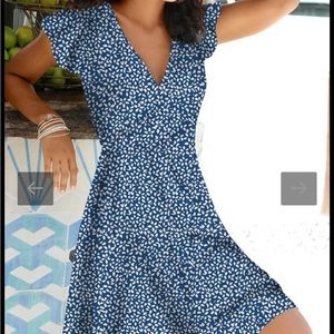 NWT blue/white floral dress